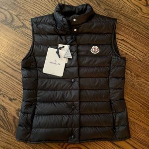 Brand new Moncler Liane Classic Puffer Vest